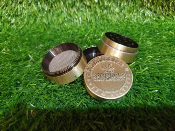 WhatsApp Image 2025-06-19 at 14.16.45_8e8941e5 Spice 1.6 Inch 4 Part Top Cannabis engraved Metal Grinder