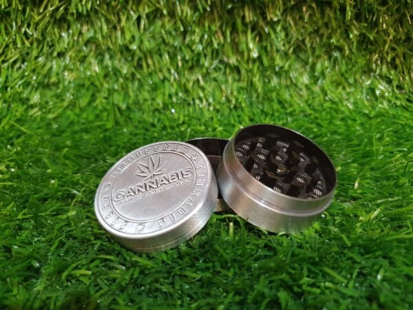 WhatsApp Image 2025-06-19 at 14.16.46_24fd468a Spice 1.6 Inch 4 Part Top Cannabis engraved Metal Grinder