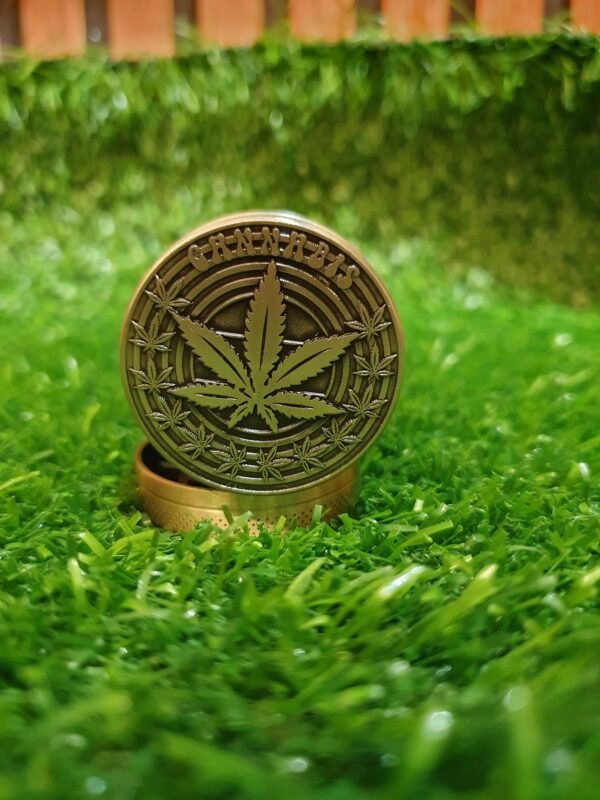 WhatsApp Image 2025-06-19 at 14.16.51_f27785d4 Spice 1.6 Inch 3 Part Top and Side Engraved Metal Grinder