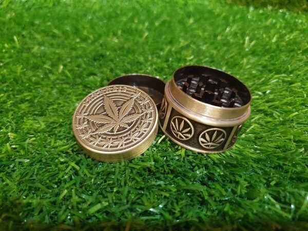 WhatsApp Image 2025-06-19 at 14.16.52_e2fc47b3 Spice 1.6 Inch 3 Part Top and Side Engraved Metal Grinder